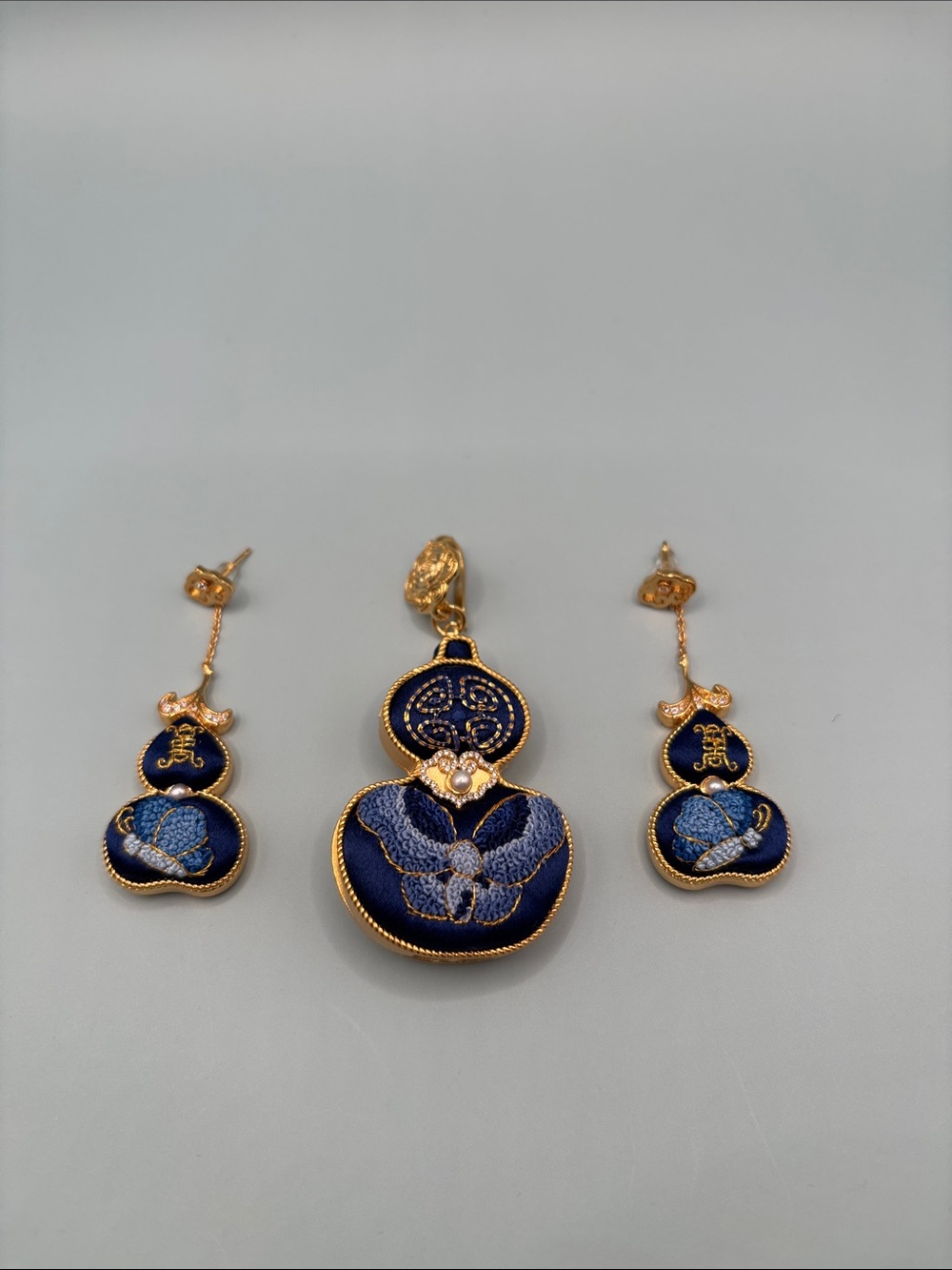 Gold-Tone Navy Blue Embroidered Ginger Jar Nature Theme Pendant & Earrings Set